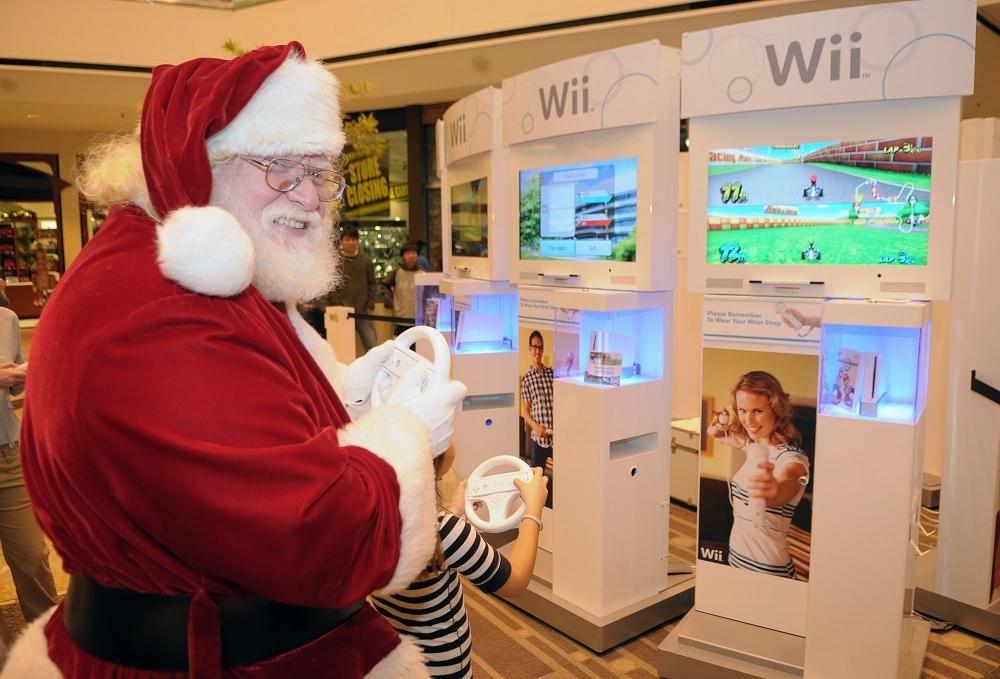 "Come, All Ye Playful" to Nintendo’s Holiday Mall Experience
