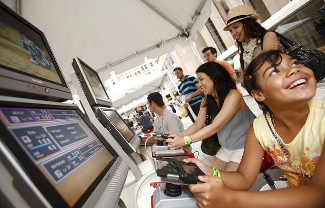 Nintendo DS and Wii Set New U.S. Sales Records in 2010