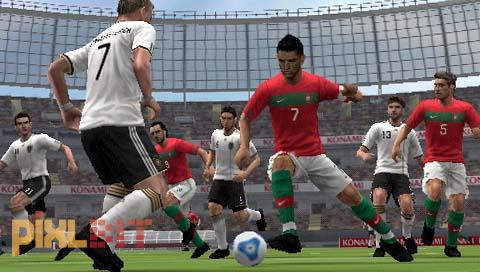 Pro Evolution Soccer 2012 3D Review Screenshot